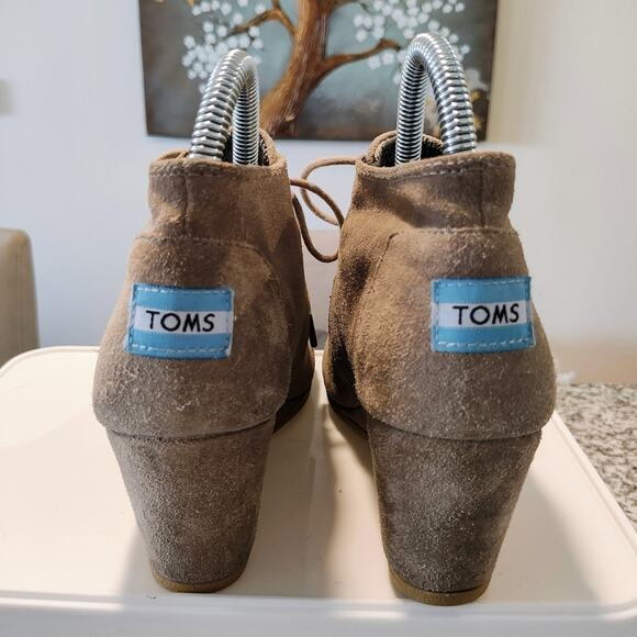 Toms Boots Wedge Heels Ankle Booties 300515 Tan Leather Lace Up - Picture 8 of 8